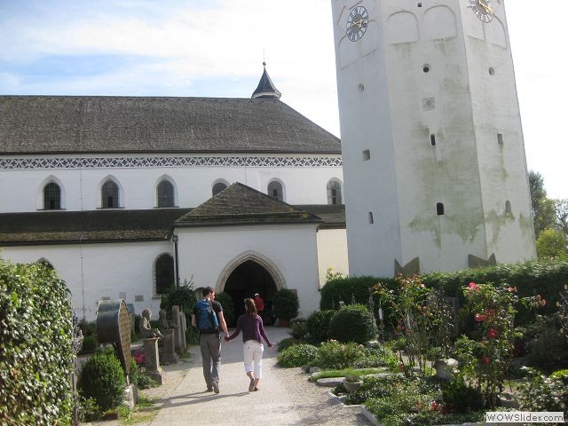 Kirche und Abtei Frauenwörth